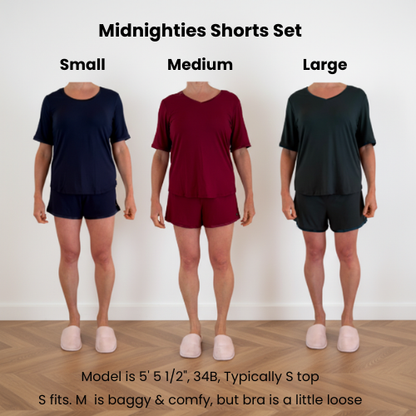 Small model in S M L shorts sets for comparison