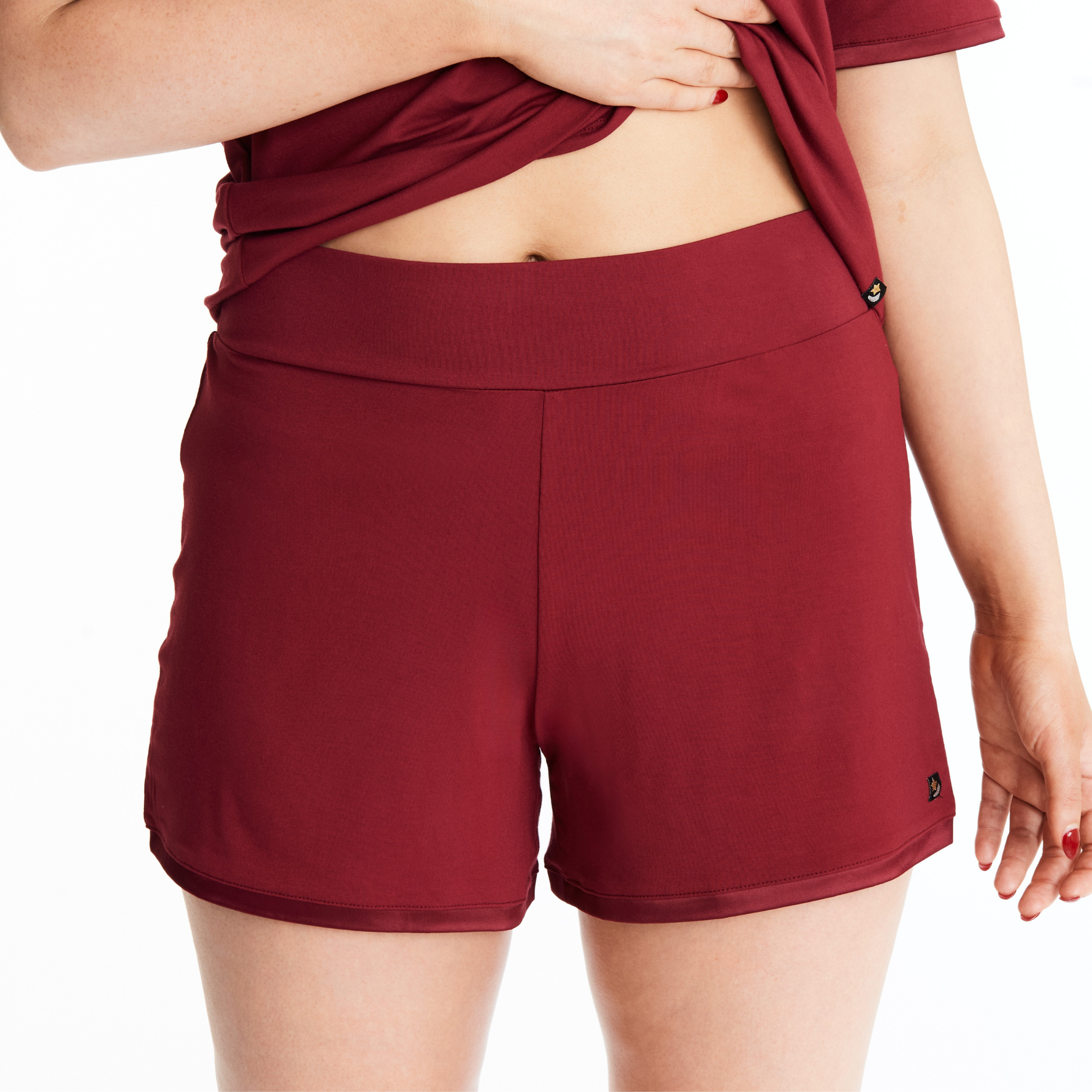 Image of Midnighties muffin-free shorts highlighting elastic-free, flat front waistband